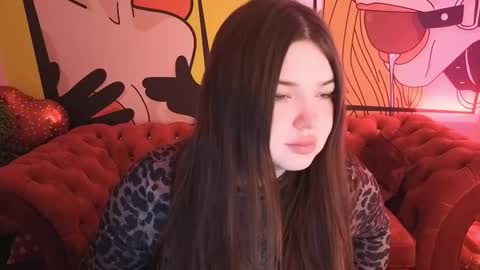 Snapshot of molinmoon chatting on March 5, 2026, 9:11 pm Rosa online show from March 5, 2026, 9:11 pm