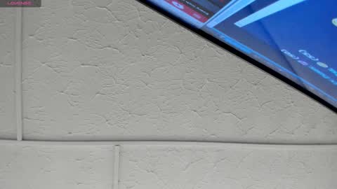 Snapshot of molliebue1 chatting on September 25, 2025, 12:09 pm Hey Guys  Im Mollie online show from September 25, 2025, 12:09 pm