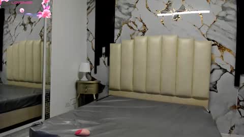 Snapshot of molliebue1 chatting on October 13, 2025, 12:27 pm Hey Guys  Im Mollie online show from October 13, 2025, 12:27 pm