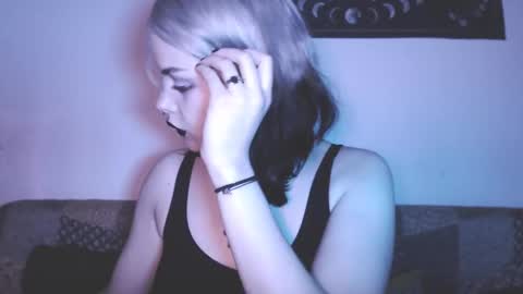 Molly Crow online show from February 15, 2025, 1:10 am