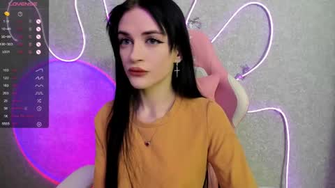 Molly - online show from May 18, 2026, 3:02 am