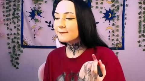 Snapshot of molly_kisss chatting on July 15, 2026, 8:41 am molly_kisss online show from July 15, 2026, 8:41 am