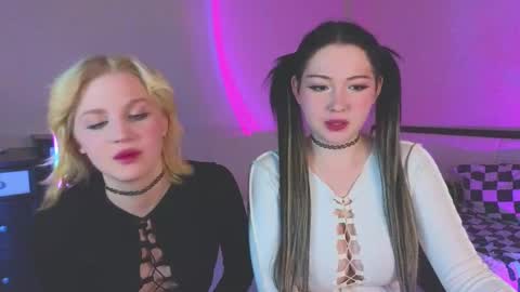 molly_millerr online show from March 11, 2025, 10:09 pm