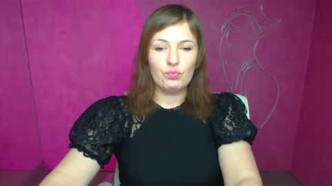 Molly online show from December 20, 2024, 4:04 pm