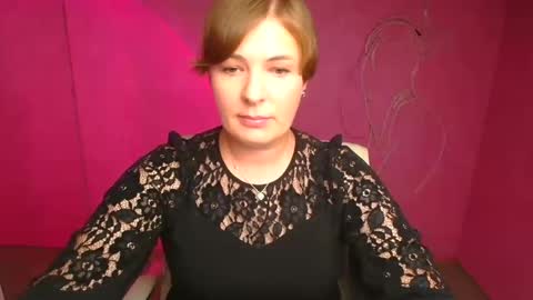 Molly online show from September 10, 2025, 11:32 am