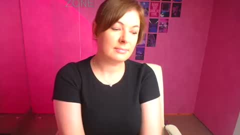 Molly online show from November 13, 2025, 12:48 pm