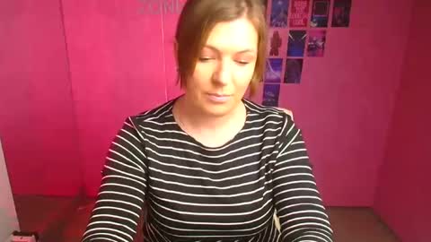 Molly online show from March 18, 2026, 12:41 pm