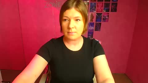 Molly online show from April 6, 2026, 11:33 am