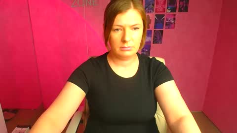 Molly online show from April 25, 2026, 2:47 pm