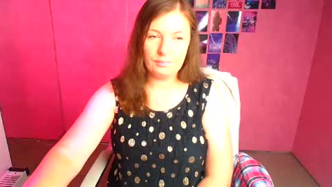 Molly online show from August 9, 2026, 11:59 am