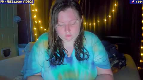 molly_moons online show from November 25, 2025, 8:53 pm