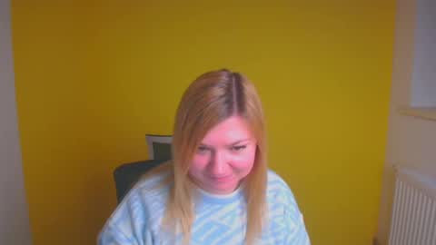 Molly online show from January 12, 2025, 3:25 pm