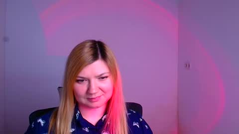 Molly online show from January 29, 2025, 12:13 pm