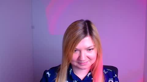Molly online show from February 7, 2025, 12:39 pm