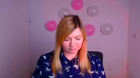 Molly online show from February 17, 2025, 12:38 pm