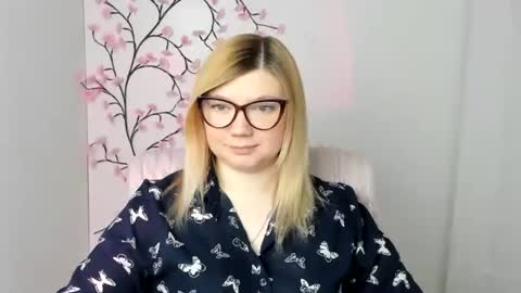 Molly online show from April 29, 2026, 11:36 am