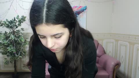 Molly Owens online show from December 26, 2024, 7:56 am