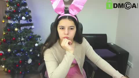Molly Owens online show from December 30, 2024, 6:42 am