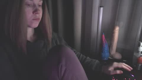 I have new photos come and see with love Molly online show from January 21, 2025, 5:05 am