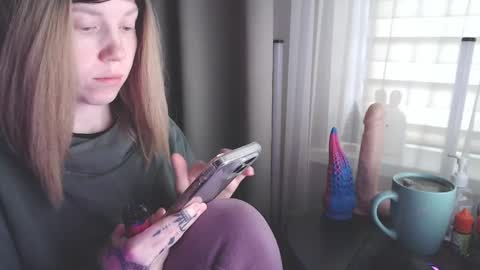 I have new photos come and see with love Molly online show from January 22, 2025, 9:02 am
