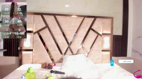 Yuli online show from March 12, 2026, 1:56 am