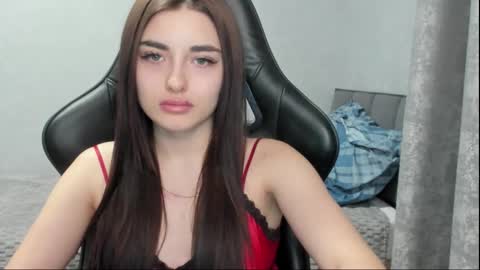 Molly online show from March 12, 2026, 11:55 pm