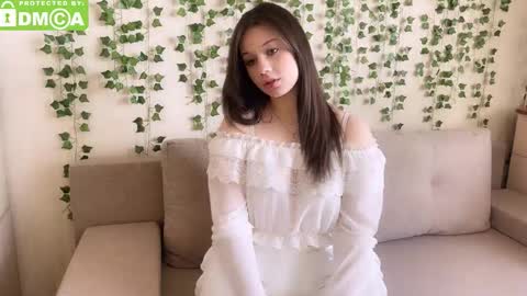 Molly online show from March 27, 2026, 9:21 am