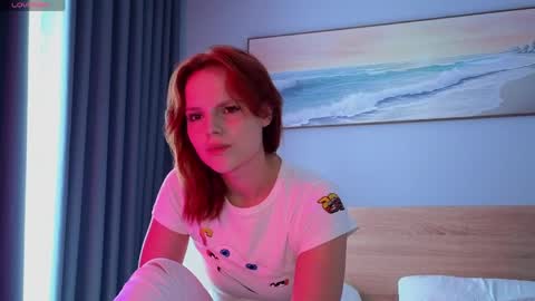 Molly online show from May 28, 2026, 4:43 am