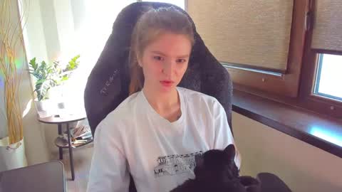 Taisha online show from May 6, 2026, 6:41 am