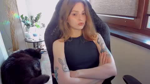Taisha online show from May 9, 2026, 6:18 am