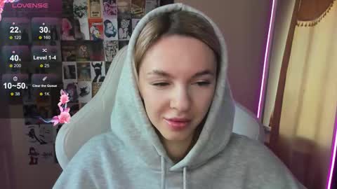 Molly online show from October 25, 2025, 1:57 am