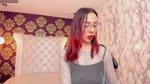 Molly Evanss online show from January 21, 2025, 4:21 am