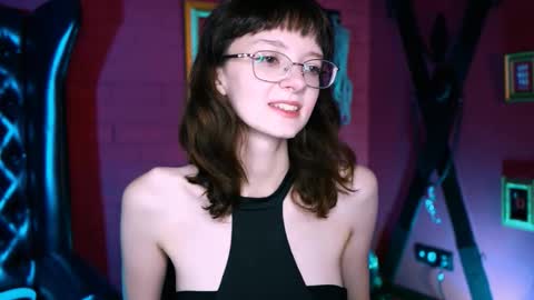 mollyjiggles online show from September 12, 2025, 12:38 pm