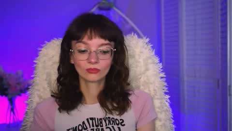 mollyjiggles online show from September 20, 2025, 12:28 pm