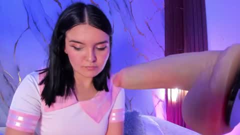 New girl Emily Valentina  Michelle online show from July 17, 2026, 3:24 am