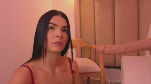 mollyrosse1 online show from June 27, 2026, 11:37 am