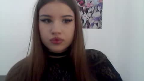 Molly online show from July 12, 2026, 1:35 pm