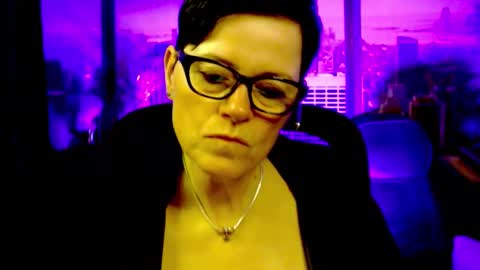 Snapshot of mollysun chatting on March 15, 2026, 7:42 pm MollySun Nina Randmann online show from March 15, 2026, 7:42 pm