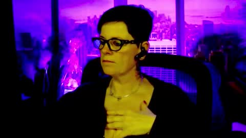 Snapshot of mollysun chatting on March 22, 2026, 6:22 pm MollySun Nina Randmann online show from March 22, 2026, 6:22 pm