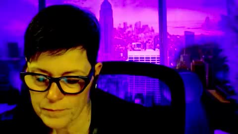 Snapshot of mollysun chatting on April 21, 2026, 4:12 pm MollySun Nina Randmann online show from April 21, 2026, 4:12 pm