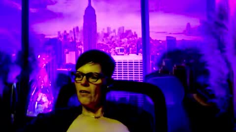 Snapshot of mollysun chatting on May 4, 2026, 6:26 pm MollySun Nina Randmann online show from May 4, 2026, 6:26 pm