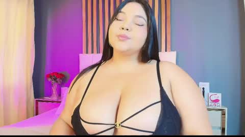 mollywoodd online show from April 26, 2026, 2:26 pm