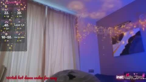 Snapshot of mollyyank chatting on October 27, 2025, 9:13 am Molly online show from October 27, 2025, 9:13 am