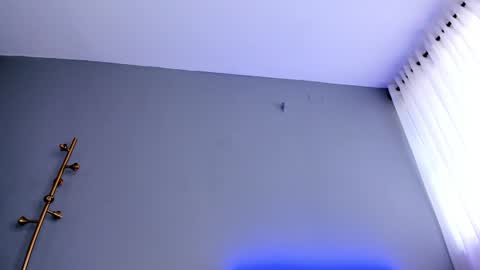 Snapshot of mollyybloom chatting on February 1, 2025, 4:00 pm Molly online show from February 1, 2025, 4:00 pm