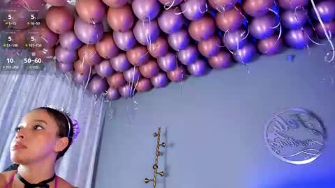 Snapshot of mollyybloom chatting on February 27, 2025, 10:20 pm Molly online show from February 27, 2025, 10:20 pm