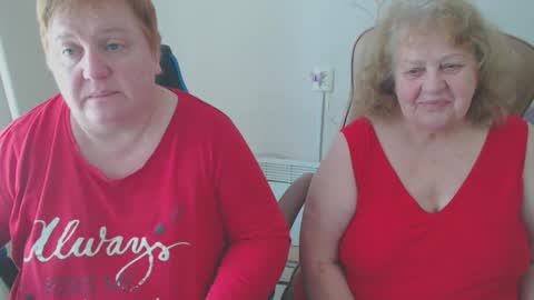 Snapshot of mommy99x chatting on March 25, 2026, 10:32 am Mommy99X online show from March 25, 2026, 10:32 am