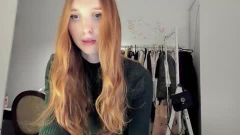 Liza online show from November 21, 2025, 1:43 pm