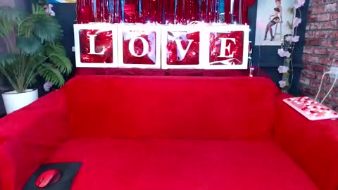 Snapshot of mommymila chatting on February 14, 2026, 3:47 am Maria online show from February 14, 2026, 3:47 am