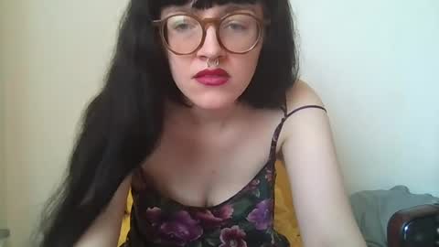 Mommynatrix online show from June 12, 2026, 5:34 pm