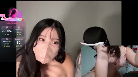 Snapshot of momo___0717 chatting on September 22, 2025, 1:13 pm momo___0717 online show from September 22, 2025, 1:13 pm